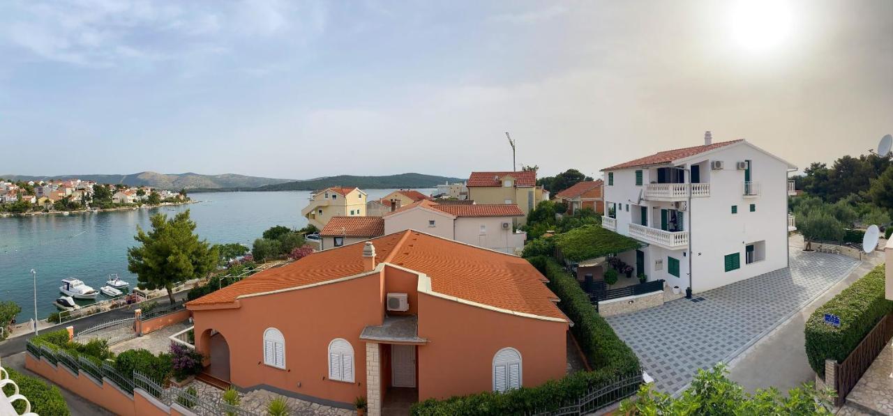Apartments Pulic Zaboric Exterior photo